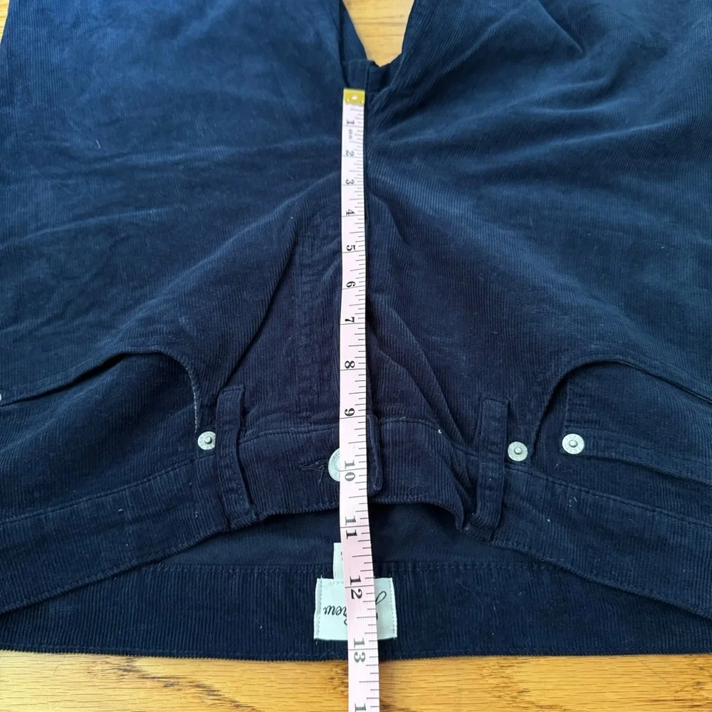 J.Crew Women’s Vintage Straight Corduroy‎ Pants Navy Blue - Size 29